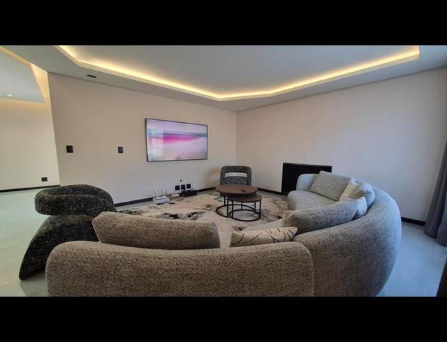 3 BEDROOM PROPERTY TO RENT IN ELDOGLEN